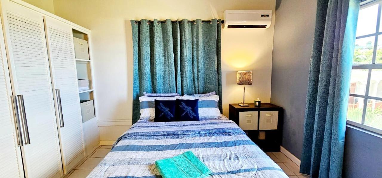 Silver View Apartments St. George's Екстер'єр фото